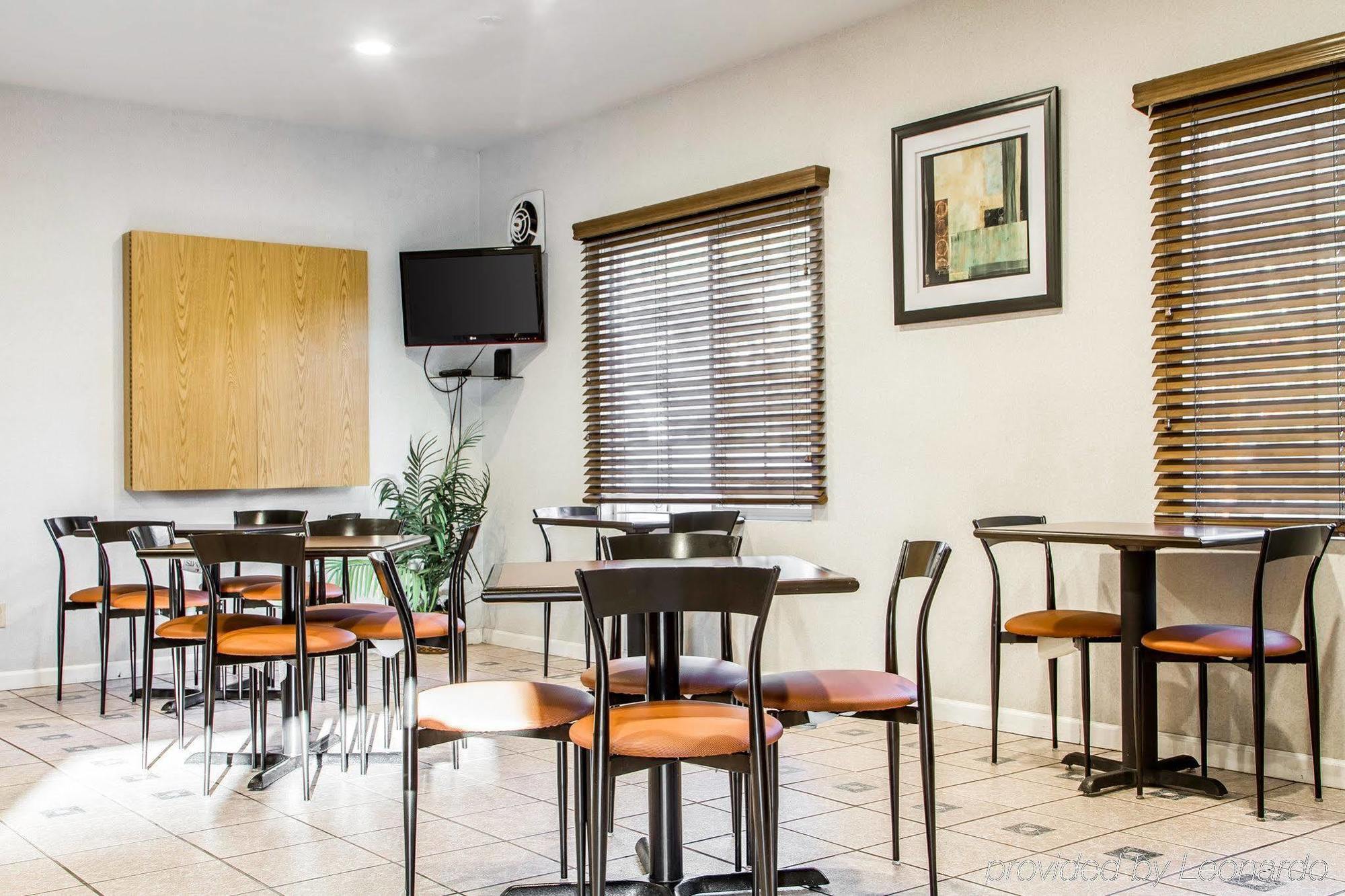Quality Inn Fresno Near University Exterior foto
